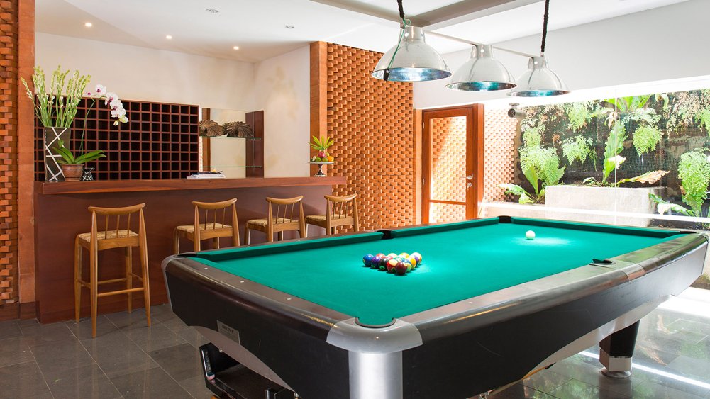 Villa Bayu Gita - Beachfront - Pool table